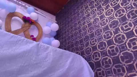 Sara  online show from September 2025 11:58:01 AM