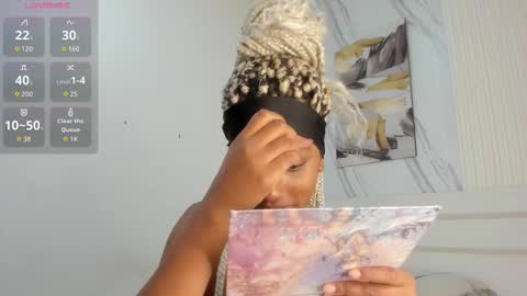 Sara Lewis online show from February 2026 10:02:01 AM