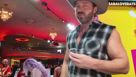 Snapshot of saraloverays chatting on January 2025 09:55:02 PM Back from Vacay Follow for more here online show from January 2025 09:55:02 PM