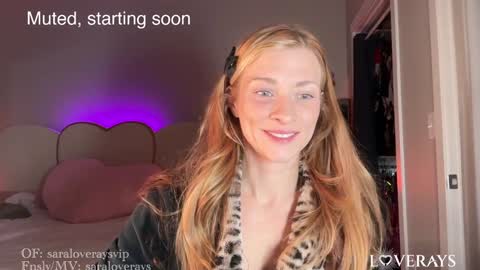 Snapshot of saraloverays chatting on October 2025 03:06:02 AM Back from Vacay Follow for more here online show from October 2025 03:06:02 AM