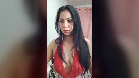 sara luna online show from June 2026 07:49:02 PM