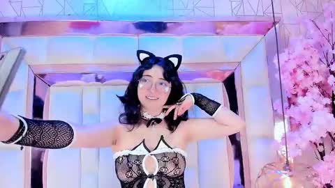 sara  online show from November 2025 06:33:02 AM