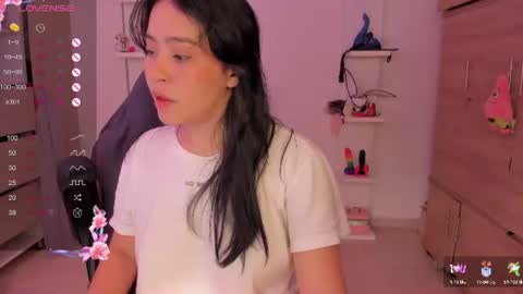 Snapshot of saraowens1 chatting on July 2026 11:58:02 AM saraowens online show from July 2026 11:58:02 AM