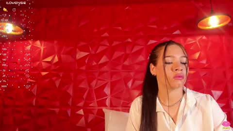 Snapshot of sarariley_ chatting on September 2025 10:59:02 PM Sara online show from September 2025 10:59:02 PM