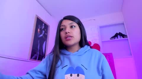 Snapshot of sarastonesx chatting on October 2025 06:44:02 AM sarastonesx online show from October 2025 06:44:02 AM