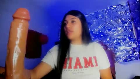 Snapshot of sarastonesx chatting on March 2026 04:18:01 AM sarastonesx online show from March 2026 04:18:01 AM