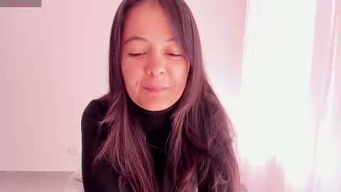 Sara   online show from June 2026 02:18:02 PM
