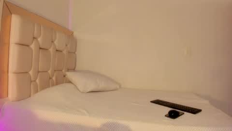 Sara  online show from February 2025 03:08:02 PM