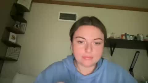 Snapshot of saraxsmiles chatting on October 2025 06:19:02 PM saraxsmiles online show from October 2025 06:19:02 PM