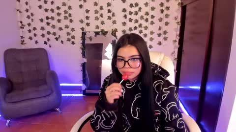 saray__jones online show from January 2025 02:57:01 PM