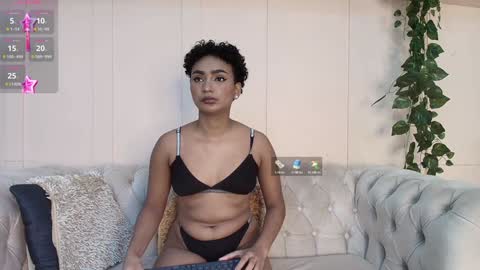 Saray Mardez online show from February 2025 12:27:02 PM