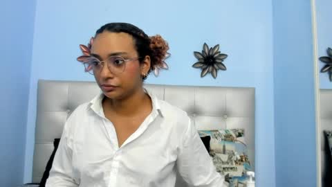 Snapshot of saray_sexy_love chatting on April 2026 11:48:01 AM saray_sexy_love online show from April 2026 11:48:01 AM