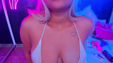 Snapshot of saraycooper_ chatting on September 2025 04:01:02 AM saraycooper_ online show from September 2025 04:01:02 AM