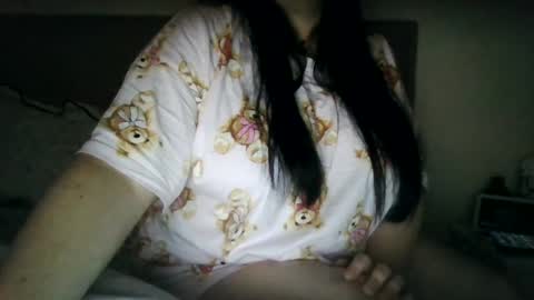 Snapshot of saretta46 chatting on November 2025 01:44:01 AM Sara online show from November 2025 01:44:01 AM