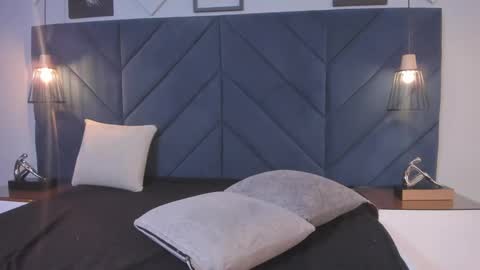 Sara  online show from December 2024 10:12:02 AM