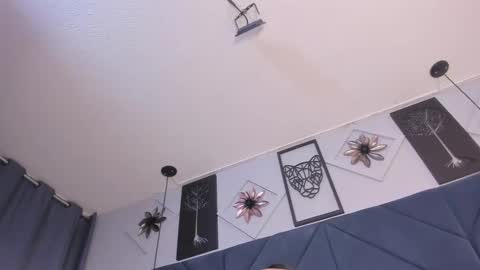 Sara  online show from December 2024 04:22:02 AM