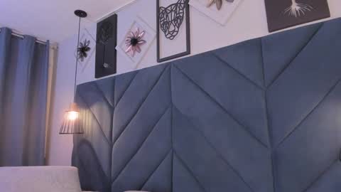 Sara  online show from March 2025 10:22:02 AM