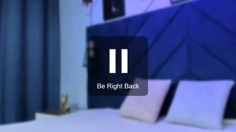 Sara  online show from October 2025 04:11:01 AM