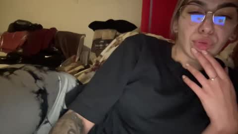 Sarrah online show from January 2025 11:47:01 PM