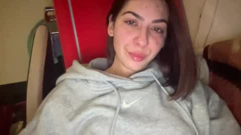 Sarrah online show from March 2025 06:12:01 PM