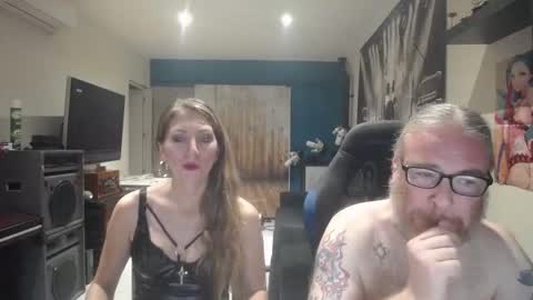 Giselle and Jay online show from October 2025 04:41:02 AM