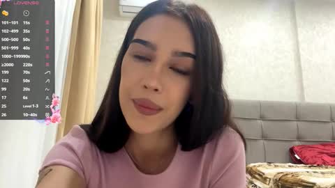 Snapshot of sary_vibe chatting on November 2025 03:11:01 PM Valentina online show from November 2025 03:11:01 PM