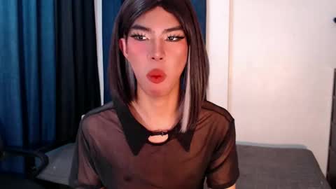 Snapshot of sasha_blade chatting on January 2025 01:14:01 PM Sasha online show from January 2025 01:14:01 PM