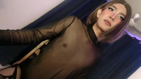 Snapshot of sasha_blade chatting on February 2025 09:35:02 AM Sasha online show from February 2025 09:35:02 AM