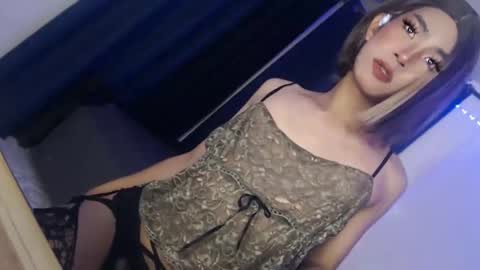 Snapshot of sasha_blade chatting on February 2025 05:01:01 AM Sasha online show from February 2025 05:01:01 AM