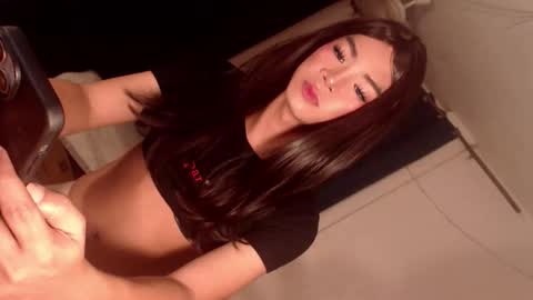 Snapshot of sasha_blade chatting on February 2026 08:03:02 AM Sasha online show from February 2026 08:03:02 AM