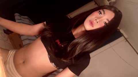 Snapshot of sasha_blade chatting on March 2026 04:07:02 AM Sasha online show from March 2026 04:07:02 AM