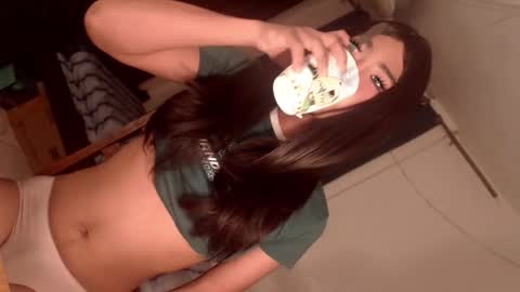 Snapshot of sasha_blade chatting on March 2026 05:47:02 AM Sasha online show from March 2026 05:47:02 AM