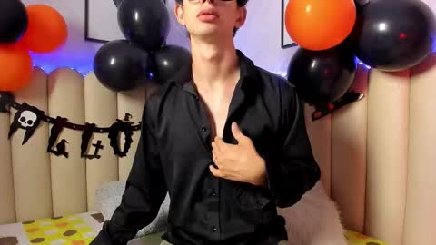 Snapshot of sasha_blazes chatting on October 2025 03:40:02 AM sasha_blazes online show from October 2025 03:40:02 AM