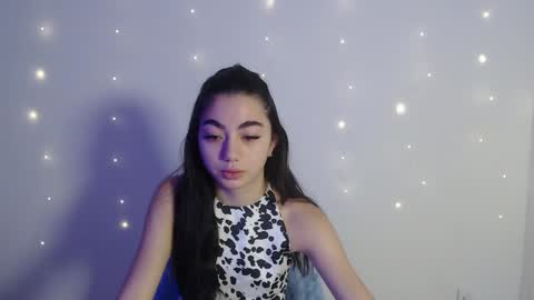 Snapshot of sasha_bloom7 chatting on December 2024 03:02:01 PM Sasha online show from December 2024 03:02:01 PM