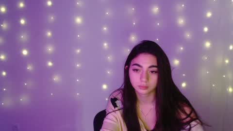 Snapshot of sasha_bloom7 chatting on January 2025 05:52:02 AM Sasha online show from January 2025 05:52:02 AM