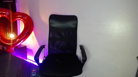 Sasha Brattz online show from February 2025 05:09:01 AM