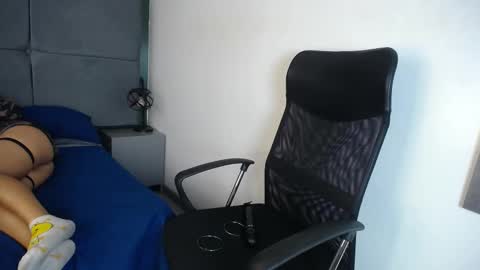 Sasha Brattz online show from March 2025 04:18:01 PM