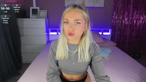 Sasha online show from May 2026 07:51:02 PM