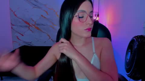 Sasha online show from September 2025 10:59:02 PM