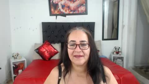 Snapshot of sasha_maturee chatting on January 2025 12:18:01 PM sasha maturee online show from January 2025 12:18:01 PM
