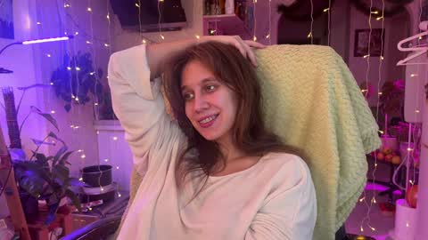 Snapshot of sasha_moormeoow chatting on January 2025 07:27:02 AM Alexandra Sasha in short online show from January 2025 07:27:02 AM