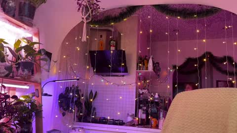 Snapshot of sasha_moormeoow chatting on January 2025 07:13:02 AM Alexandra Sasha in short online show from January 2025 07:13:02 AM