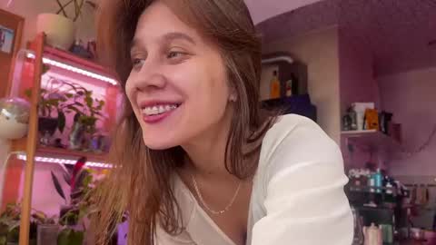 Snapshot of sasha_moormeoow chatting on February 2025 06:29:01 AM Alexandra Sasha in short online show from February 2025 06:29:01 AM