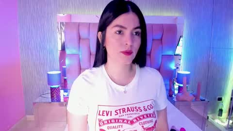 Snapshot of sasha_sims chatting on February 2025 11:55:01 AM Camila online show from February 2025 11:55:01 AM