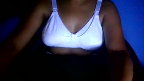 Snapshot of sasha_unlimtd chatting on June 2026 01:47:02 AM sasha_unlimtd online show from June 2026 01:47:02 AM