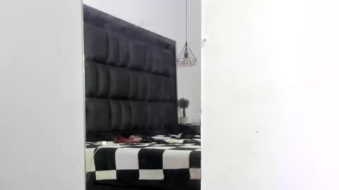 Snapshot of sasha_yaklove666 chatting on February 2025 08:52:02 AM Sasha online show from February 2025 08:52:02 AM