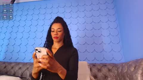 Snapshot of sashaa_monroe chatting on September 2025 10:37:01 AM Sasha online show from September 2025 10:37:01 AM