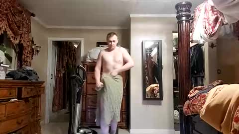 Sasha and Konrad online show from November 2025 03:43:02 AM