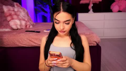 Snapshot of sashalorrenz chatting on April 2026 04:23:02 AM Sasha online show from April 2026 04:23:02 AM