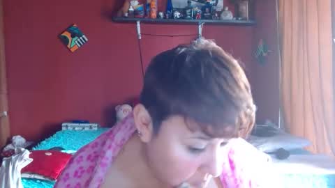 S A S H A R O S E online show from March 2026 01:18:02 PM